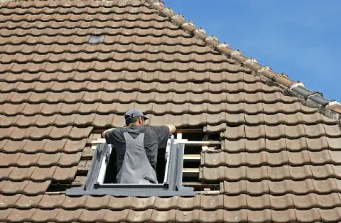 Pose de velux - Theneuille